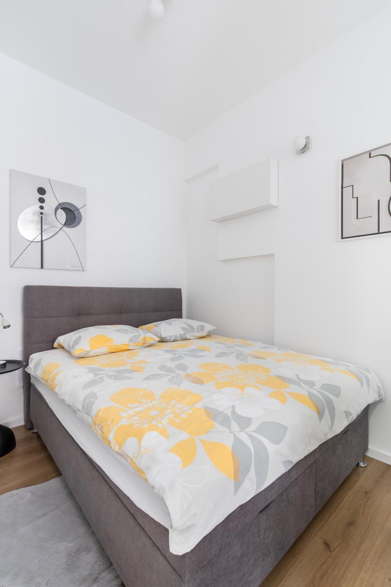 Apartment Modern Studio Near Znjan Beach Split Ngoại thất bức ảnh