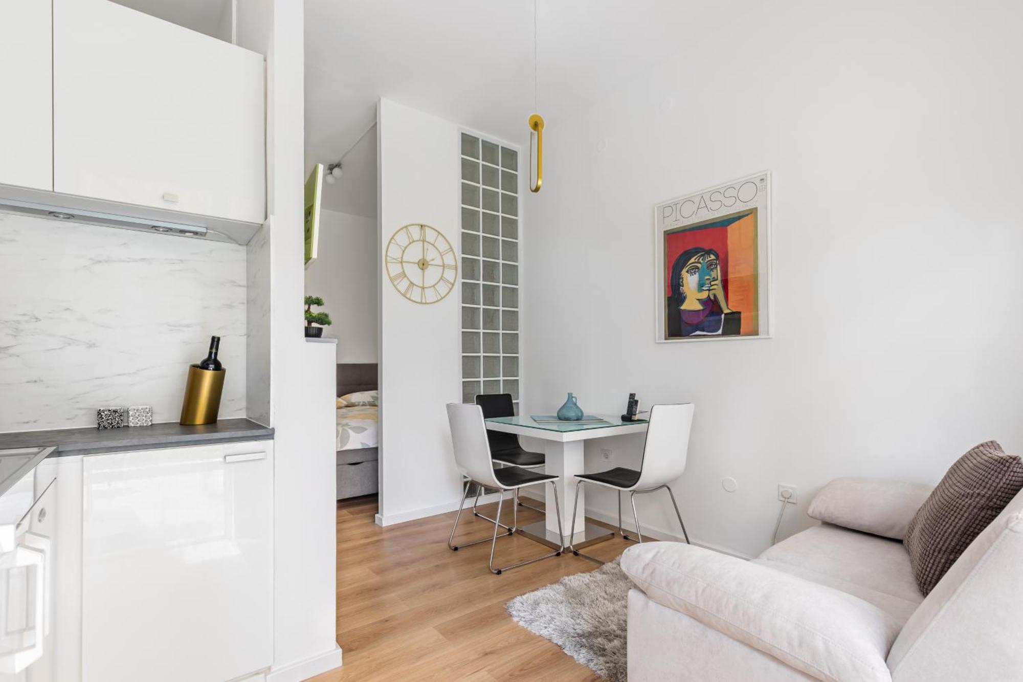 Apartment Modern Studio Near Znjan Beach Split Ngoại thất bức ảnh